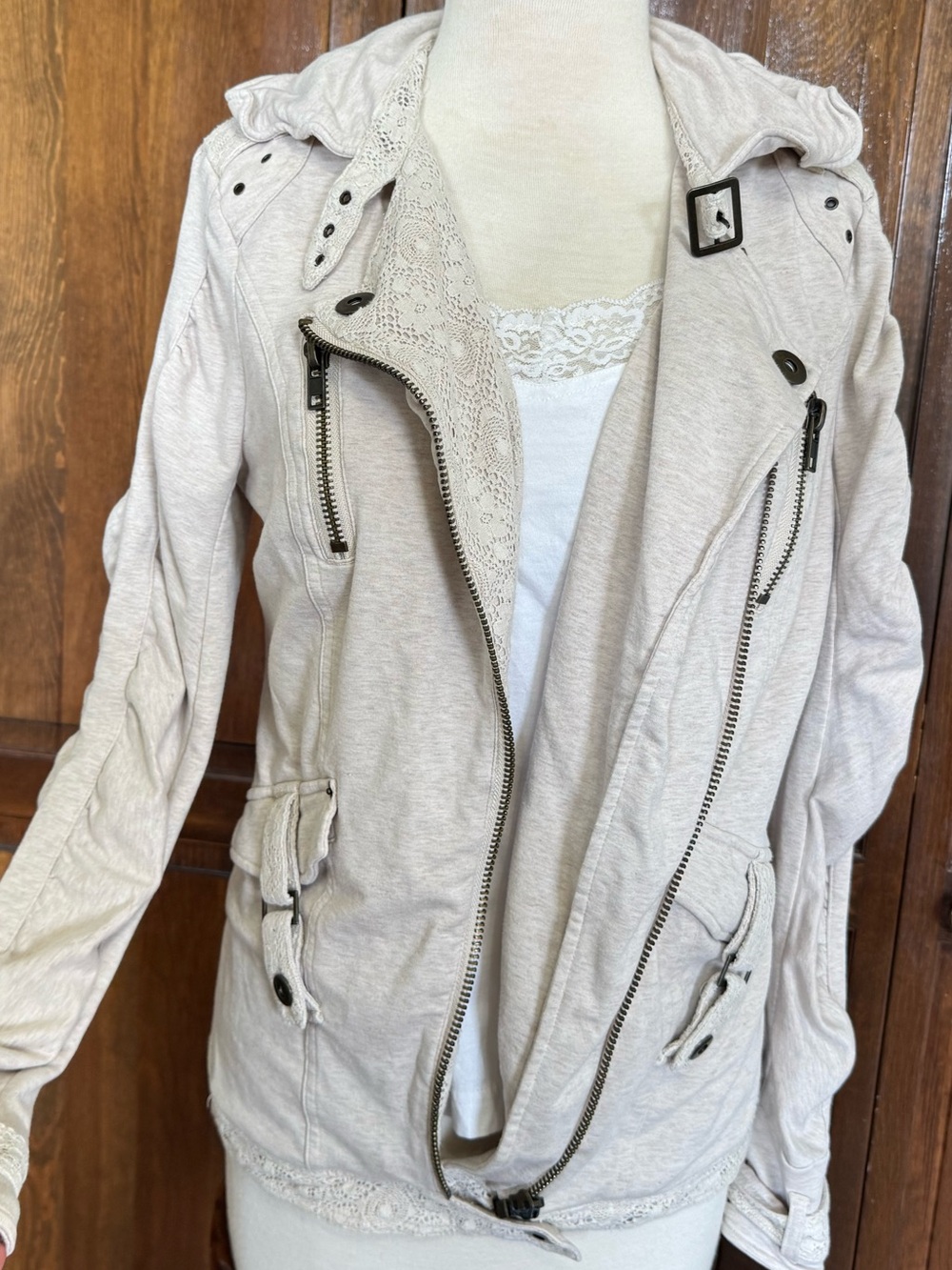 BKE Buckle Cream Knit Cargo Utility Moto Jacket Feminine Fairy Grunge Lace Trim